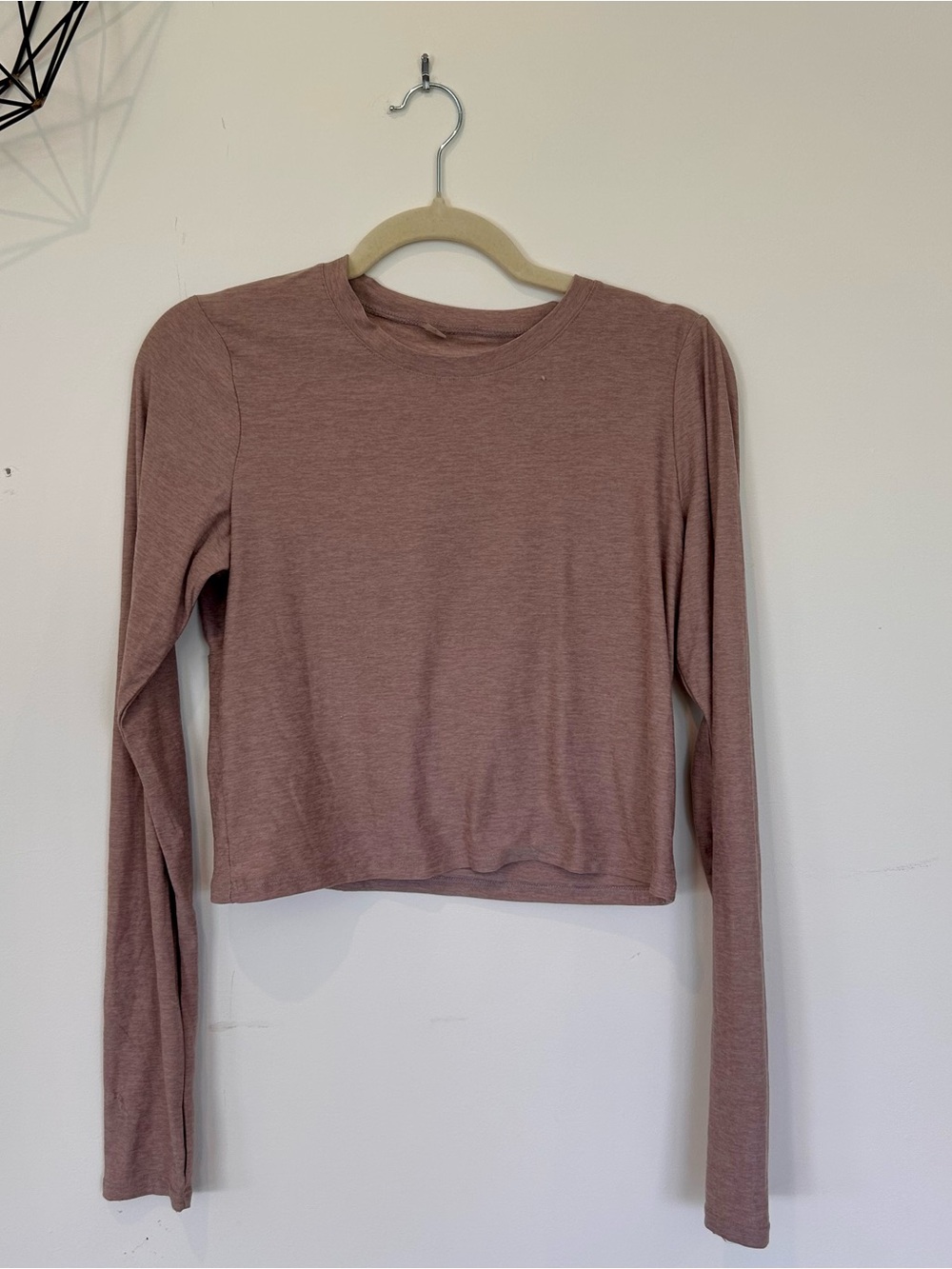 Beyond Yoga Cropped Long Sleeve Top — Taupe Crossback, Size L
